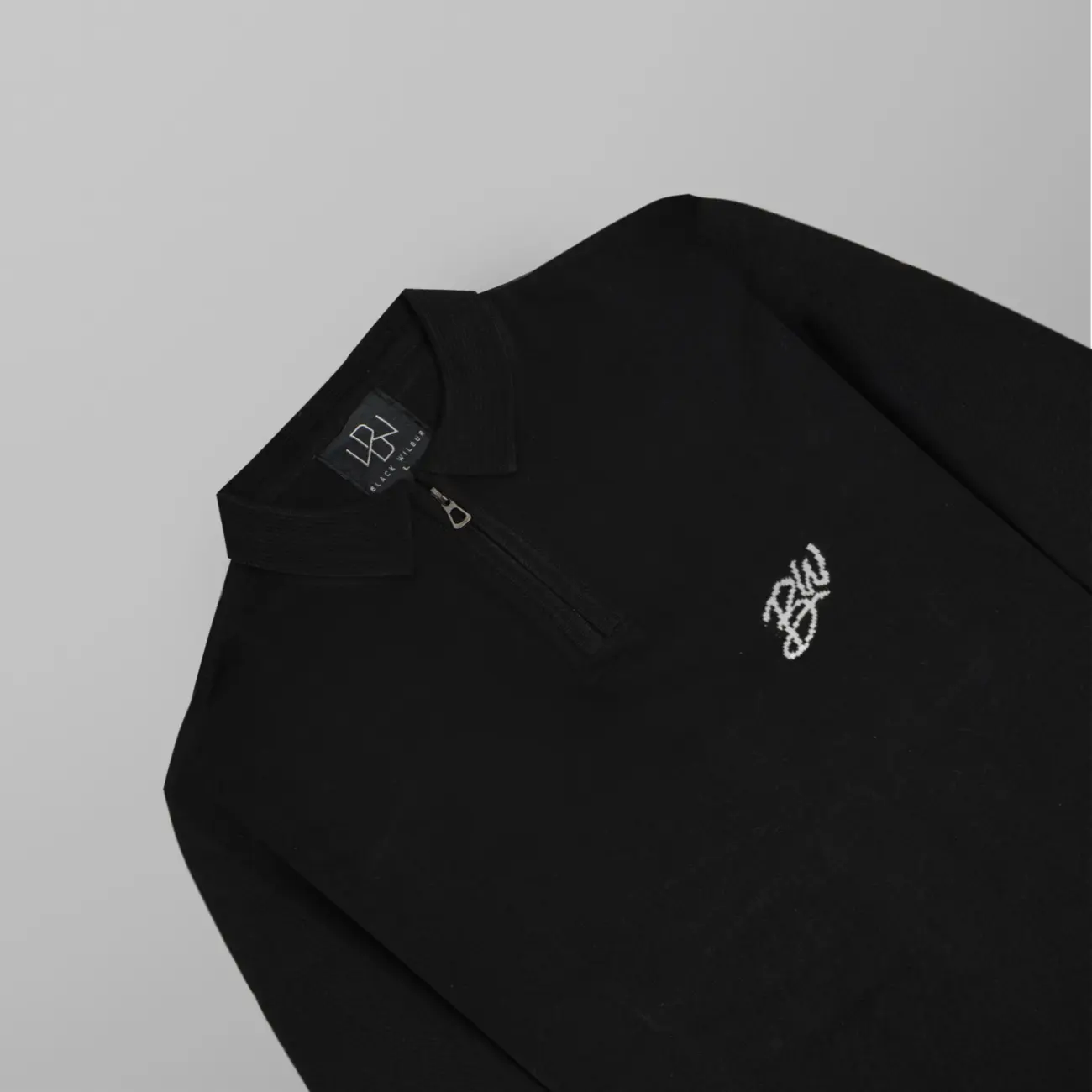 Zip-up full sleeves knitted polo