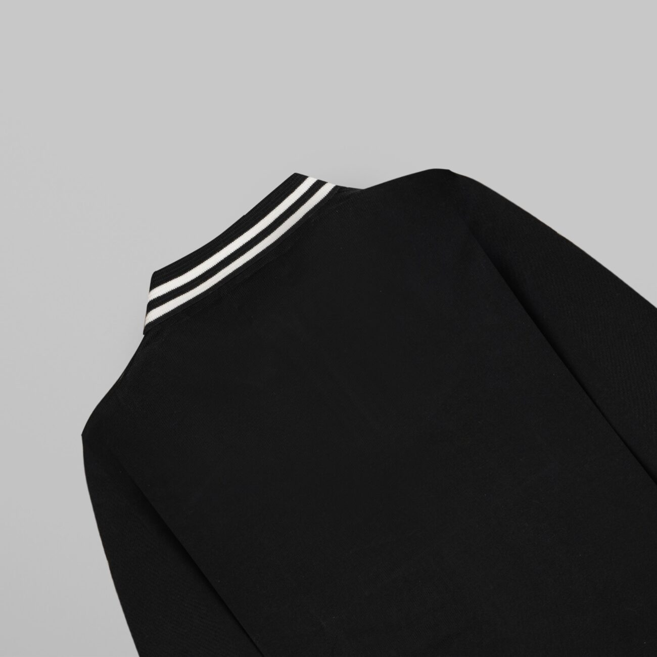 Zip-up Dual Tone Full Sleeves Knitted - Image 3
