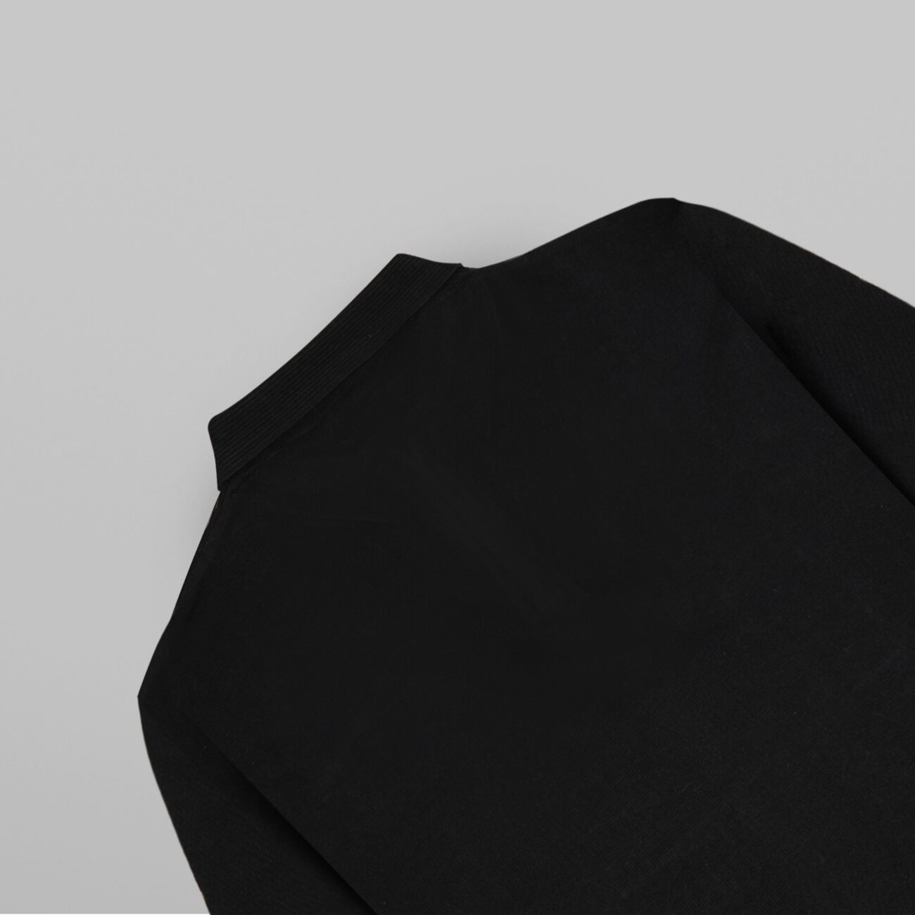 Zip-up Full Sleeves Knitted Polo - Image 5