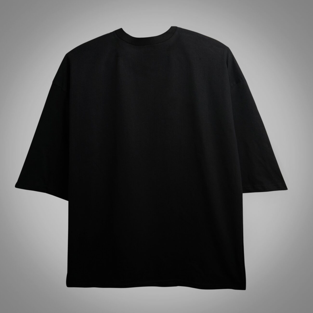 BW Basic Tee - Image 4