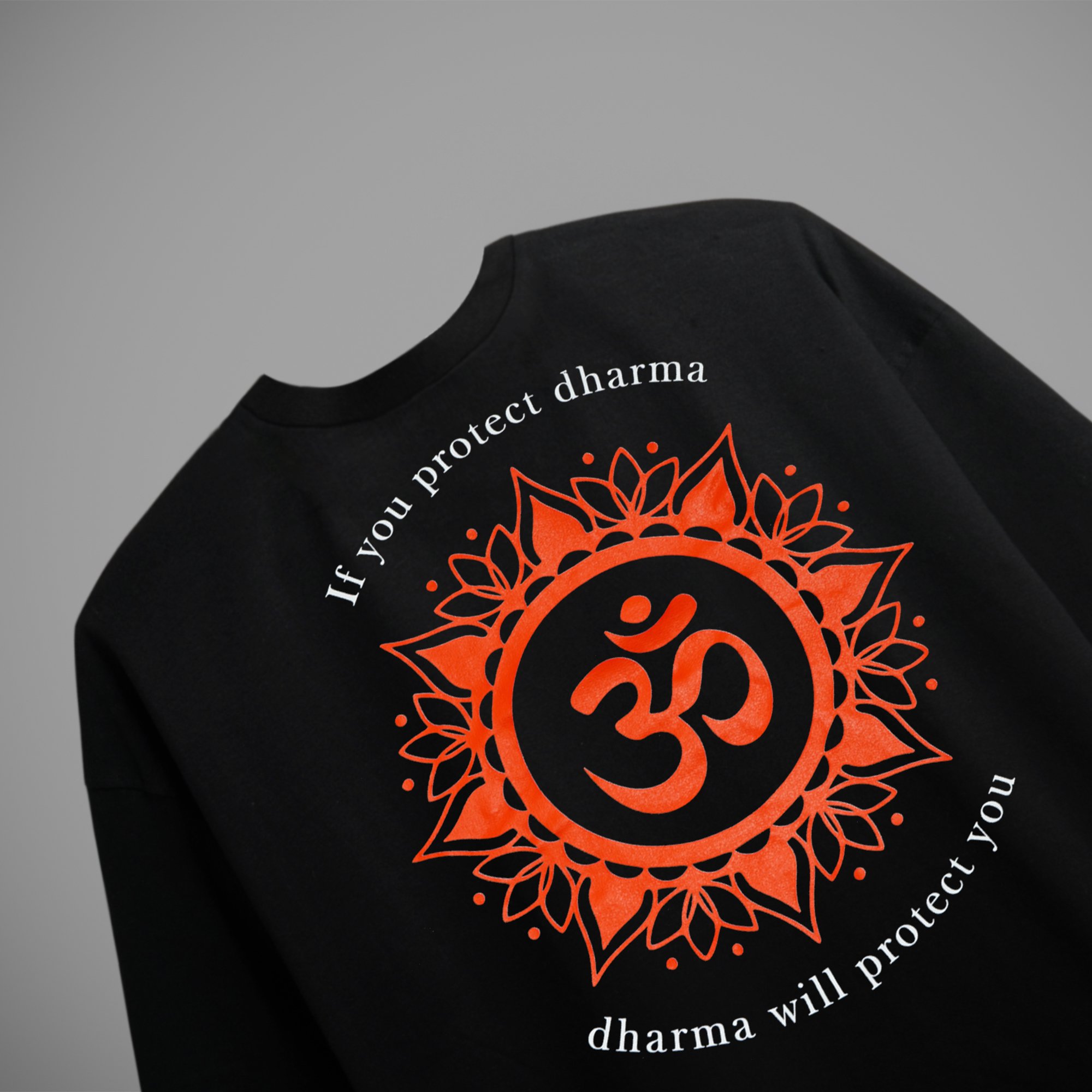 BW The Divine Tee