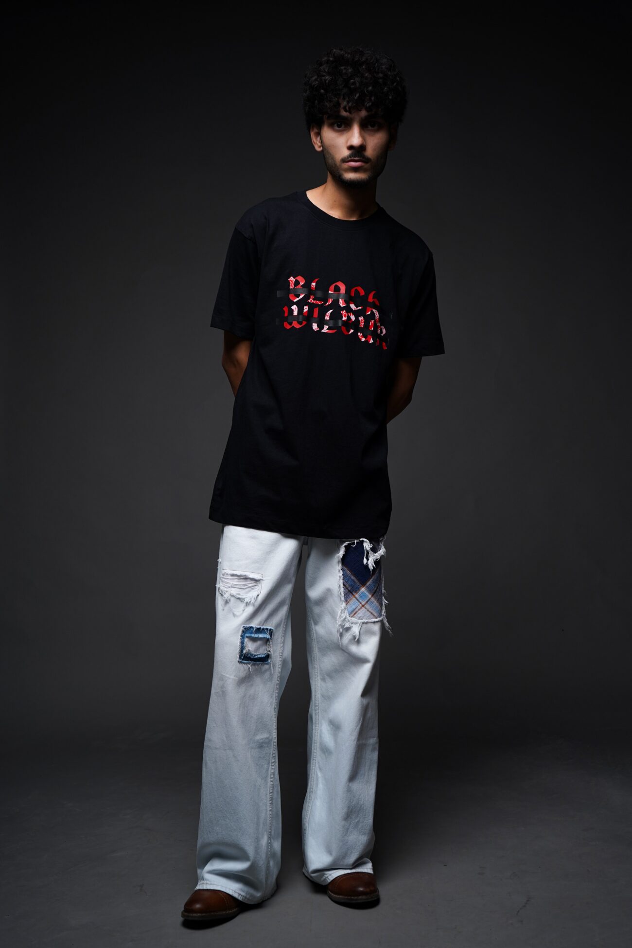Edgy-Ensemble-T-shirt - Image 3