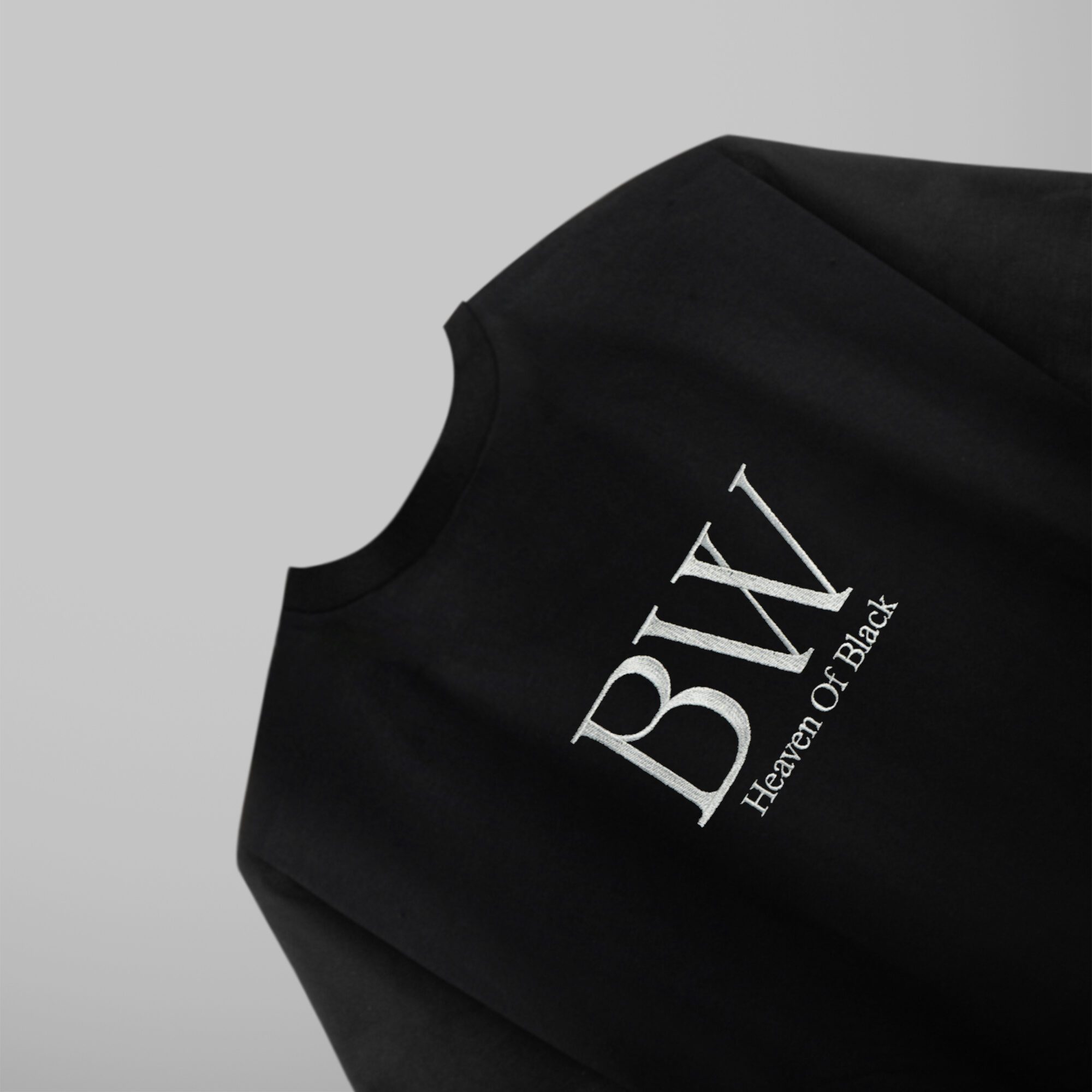Heaven Of Black Embroidered - Image 5
